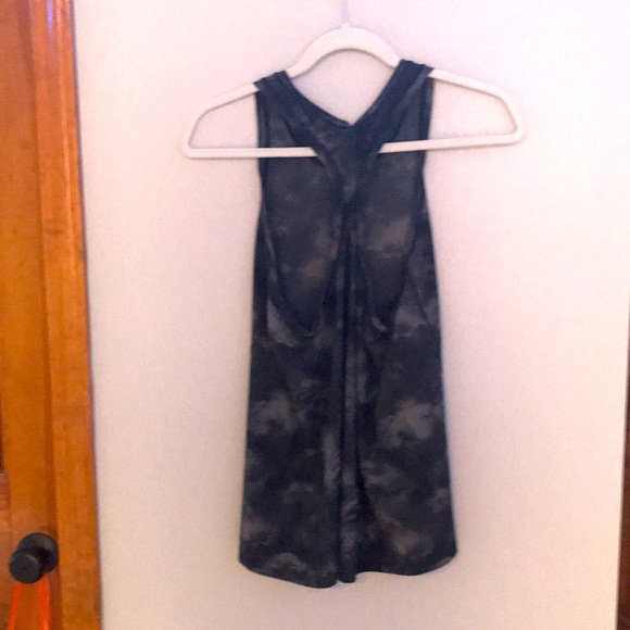 Athleta racer back tank - Picture 2 of 3